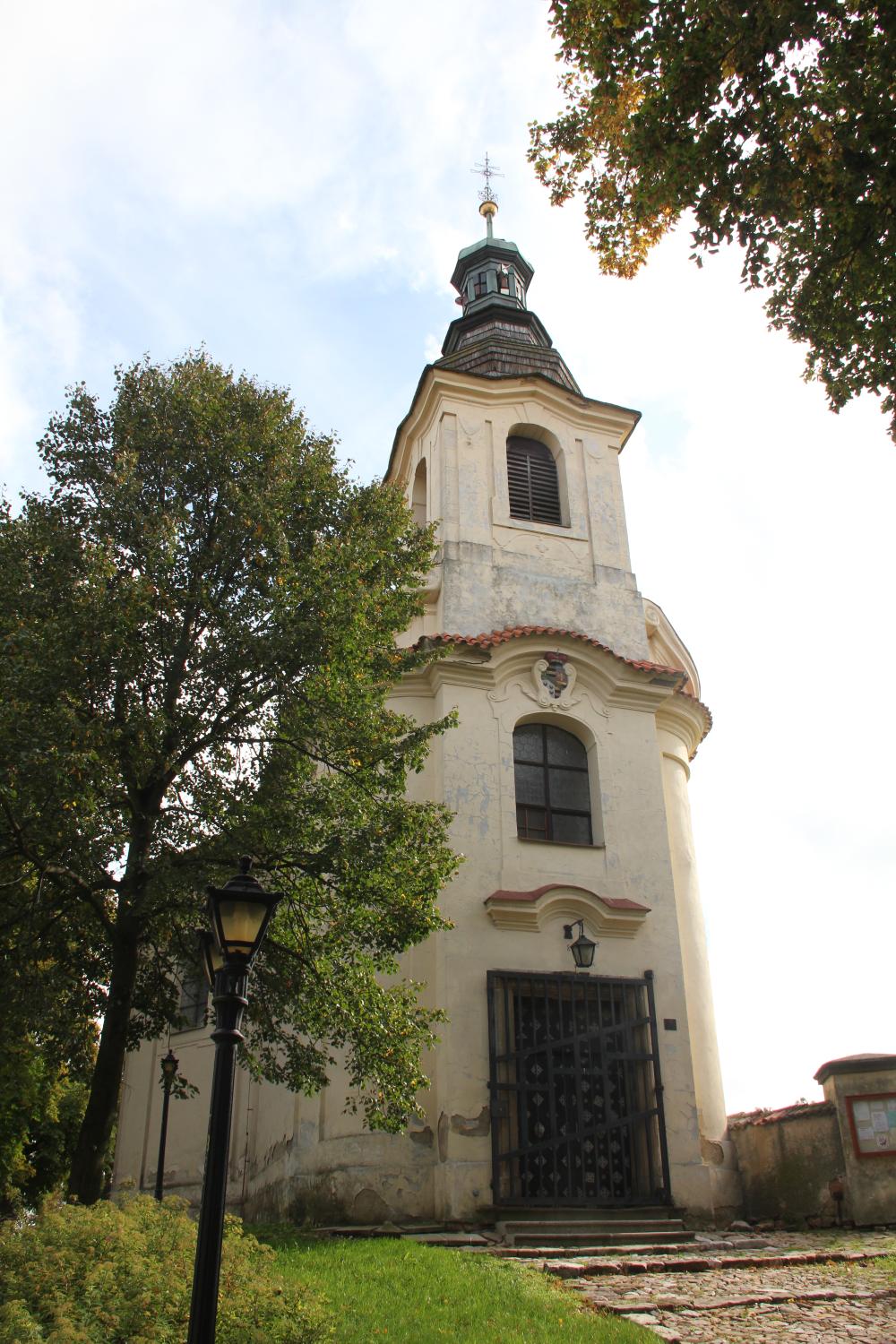 Kostel sv. jakuba Většího v Tachlovicích