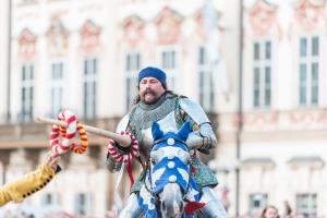 karel_iv_den_2_94