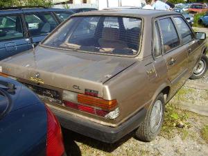 c_106_audi_80_3a30041_zlata_jpg