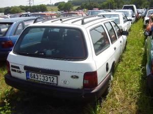 c_183_ford_sierra_6a3_3312_b_jpg