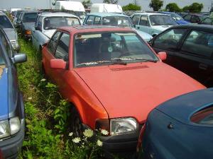 c_199_ford_escort_2u9_8567_cez_jpg