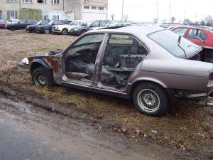 c_202_bmw_520_bez_sem_jpg
