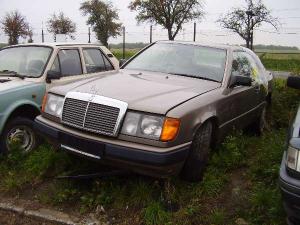 c_204_mercedes_hns_jpg