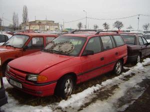 c_36_opel_astra_4a0_1700_cez_jpg
