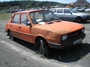 c_96_skoda_120_int_jpg