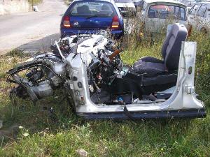 x202_i_skelet_vw_passat_jpg