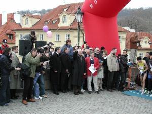 Sobotní Hervis 1/2 Maraton Praha odstartoval prezident republiky.