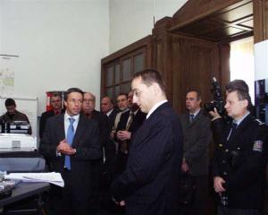 25.1.2006 - Nové webkamery a systém identifikace byl představen za účasti primátora Pavla Béma, jeho náměstka Rudolfa Blažka, zástupců Policie ČR, Městské policie hl. m.