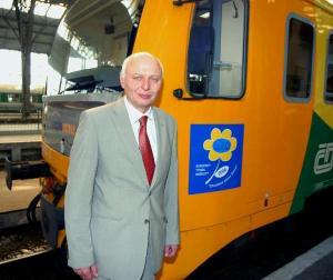 18.9.2006-ETM - Den pražské železnice - náměstek Bürgermeister u nové soupravy Regionova