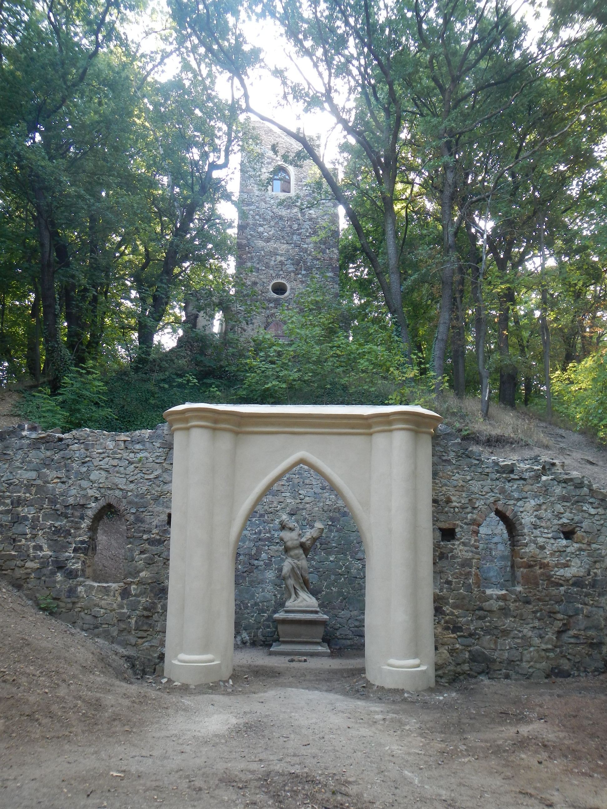 Cibulka - socha Chróna