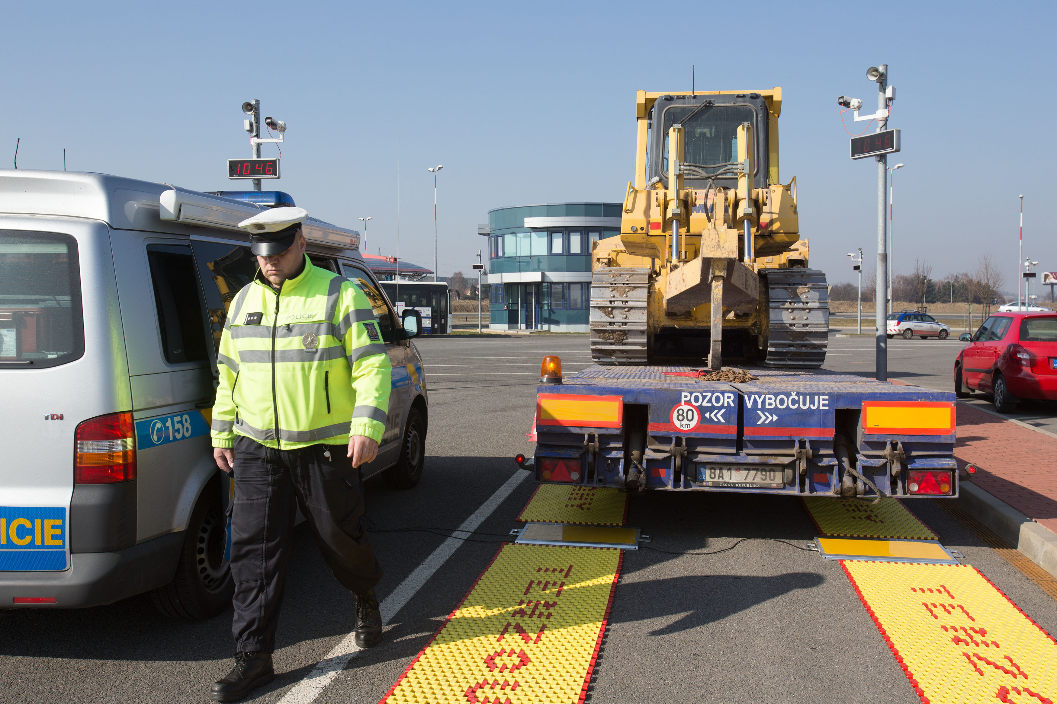 Praha zvyšuje kontroly přetížených nákladních automobilů